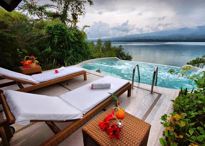 Island Wellness Badian