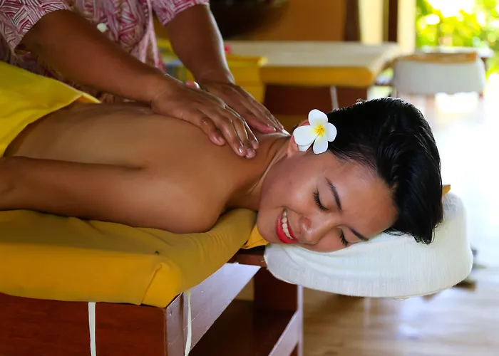Resort Island Wellness Badian