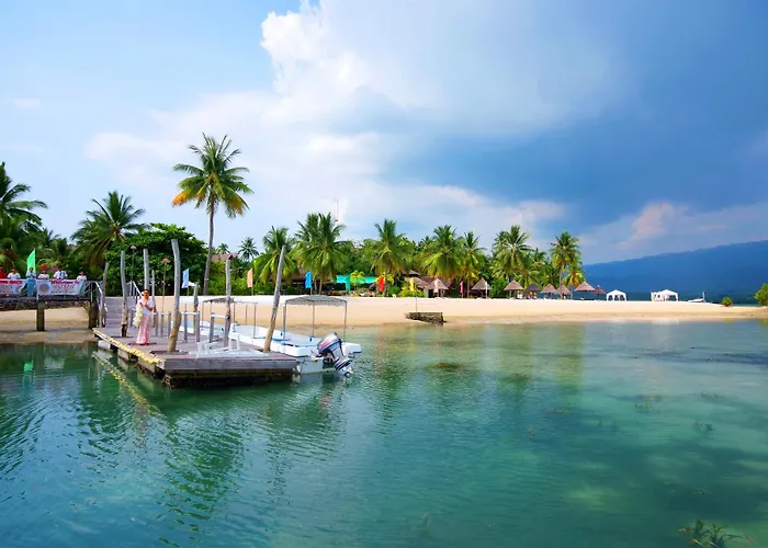 Island Wellness 5* Badian