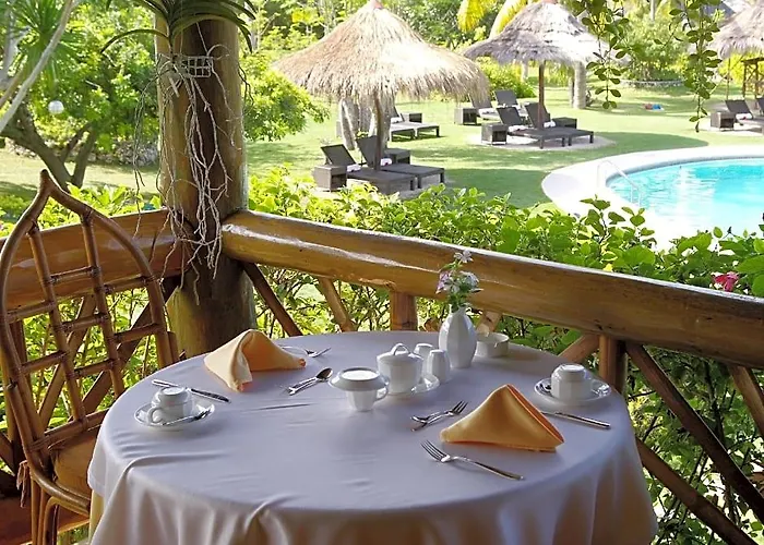 Island Wellness Resort Badian